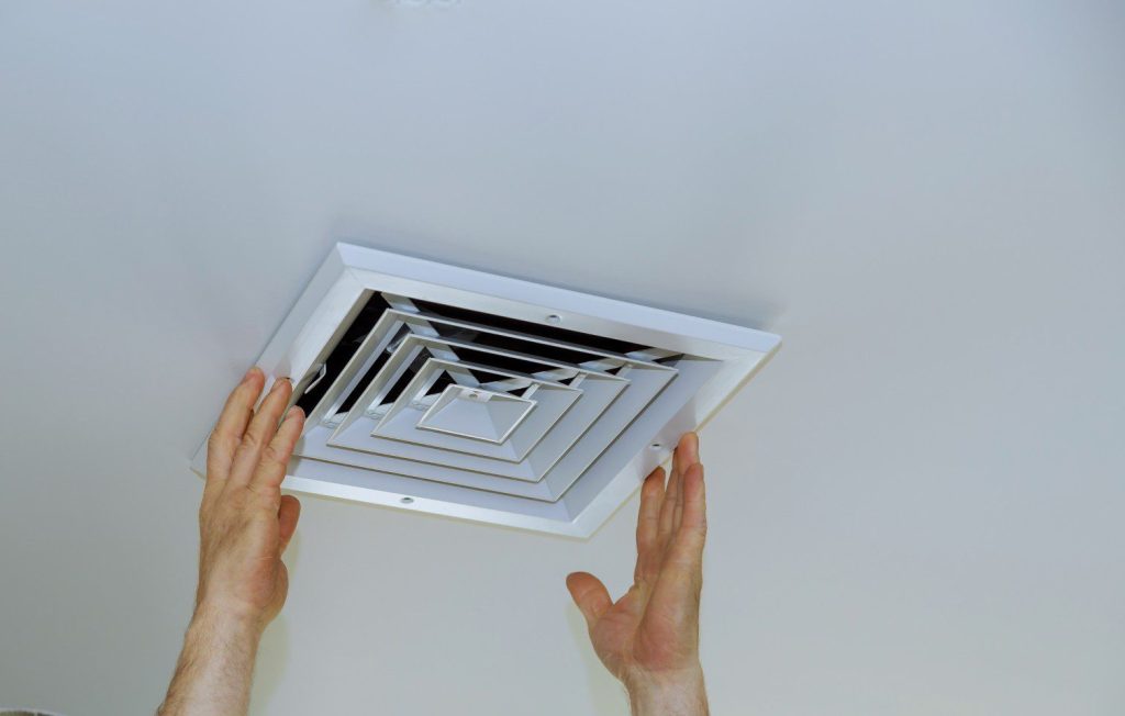 PIV system and extractor fan options for improving ventilation in the home