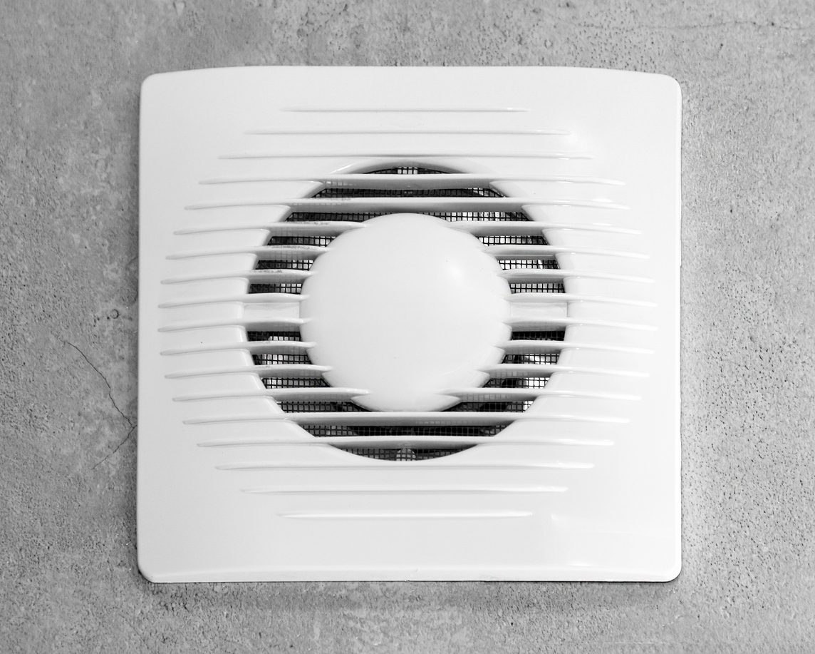 Bathroom extractor fan installation